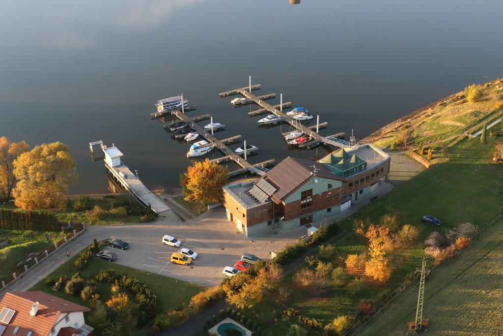 Resort Marina Labe Ловосице Экстерьер фото